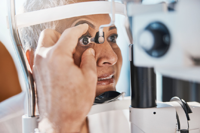 Role of Light Adjustable Lenses for Vision Correction